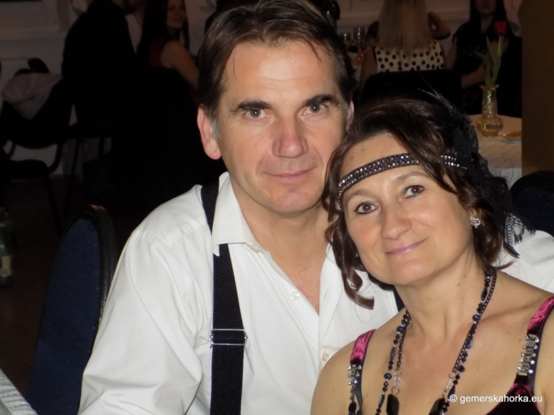 2017/ RETRO bál-ples