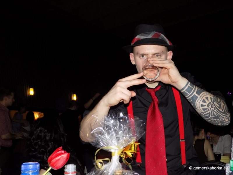 2017/ RETRO bál-ples