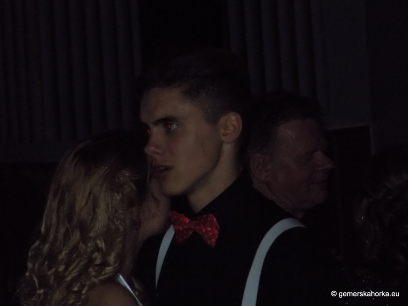 2017/ RETRO bál-ples