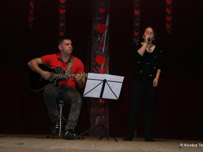 2017/ Anyák Napja - Deň matiek / Napsugár