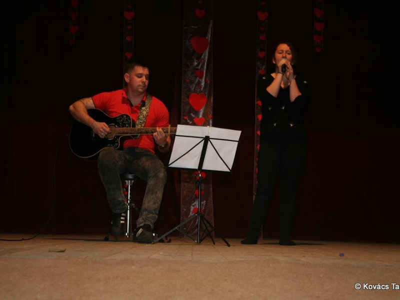 2017/ Anyák Napja - Deň matiek / Napsugár