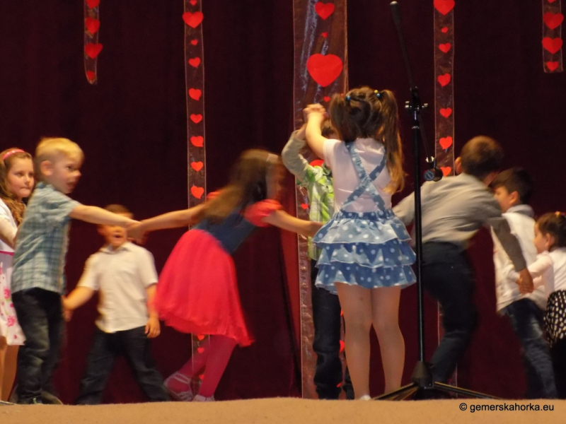 2017/ Anyák Napja - Deň matiek