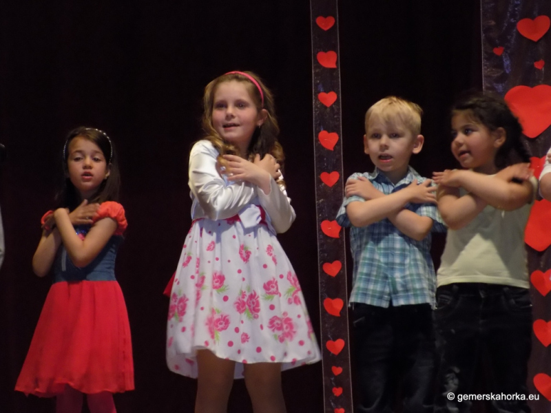 2017/ Anyák Napja - Deň matiek