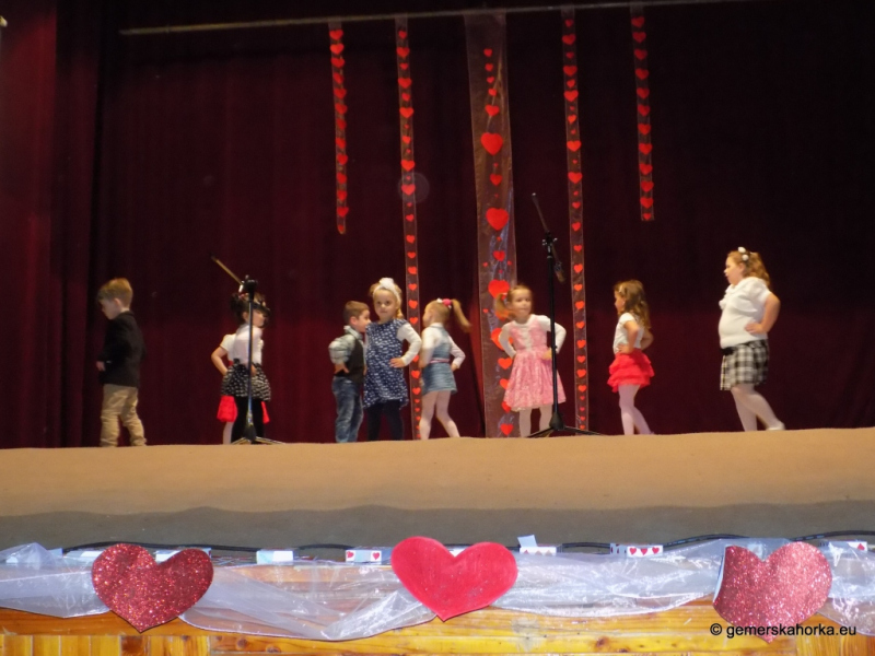 2017/ Anyák Napja - Deň matiek