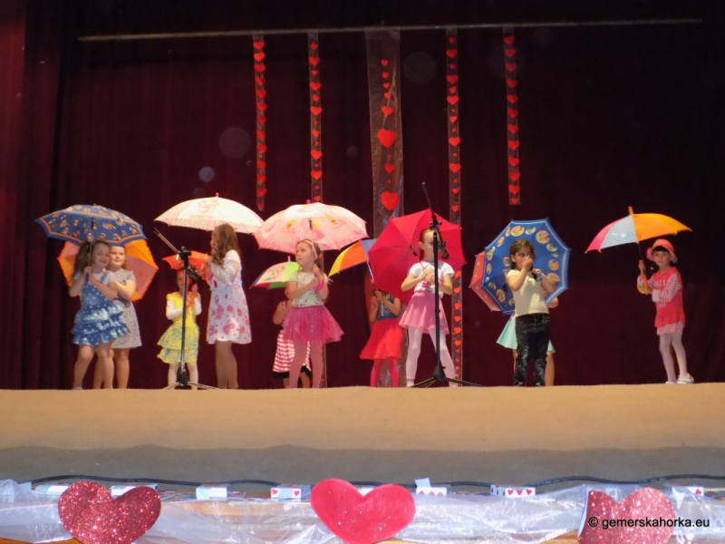 2017/ Anyák Napja - Deň matiek