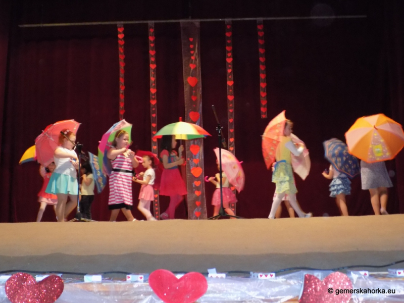 2017/ Anyák Napja - Deň matiek