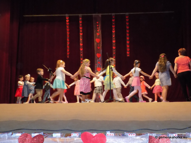 2017/ Anyák Napja - Deň matiek