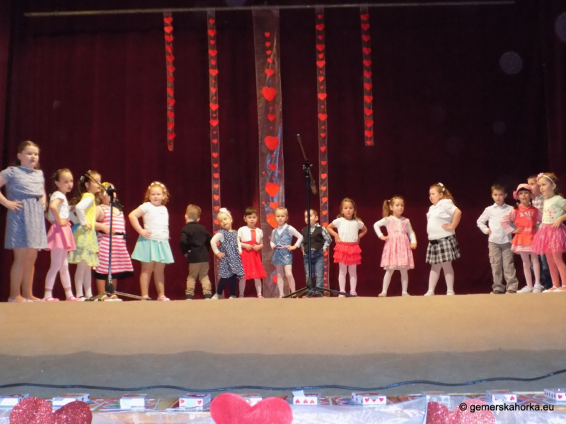 2017/ Anyák Napja - Deň matiek