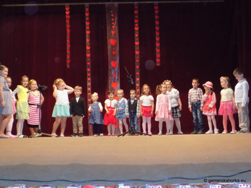 2017/ Anyák Napja - Deň matiek