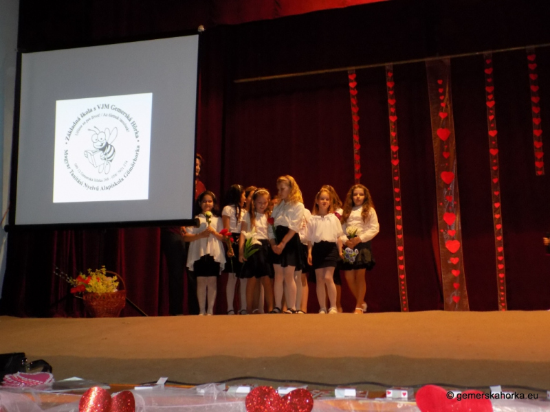 2017/ Anyák Napja - Deň matiek