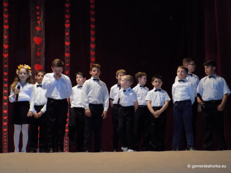 2017/ Anyák Napja - Deň matiek