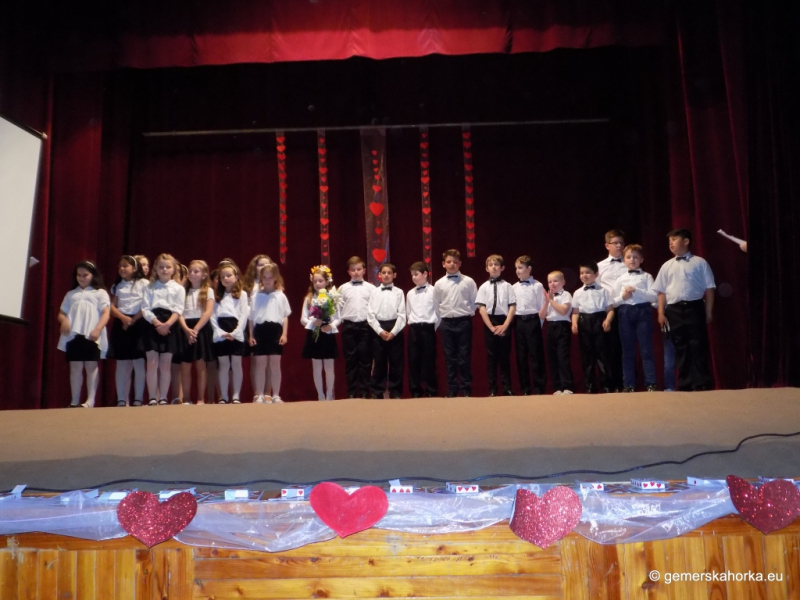 2017/ Anyák Napja - Deň matiek