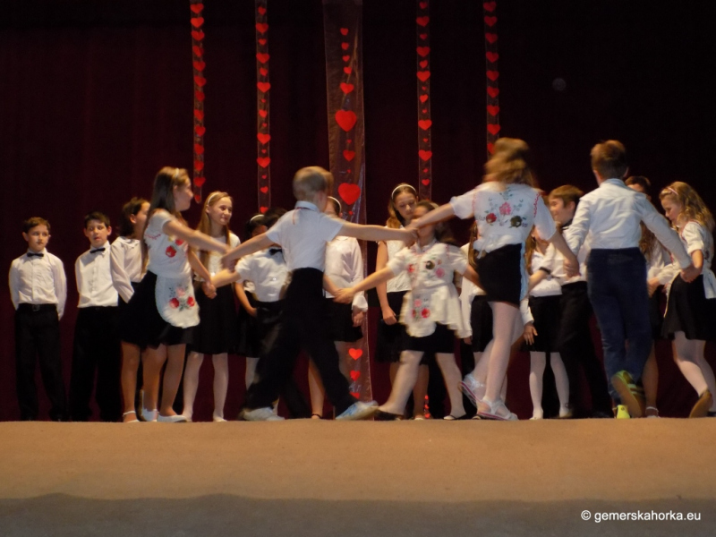 2017/ Anyák Napja - Deň matiek