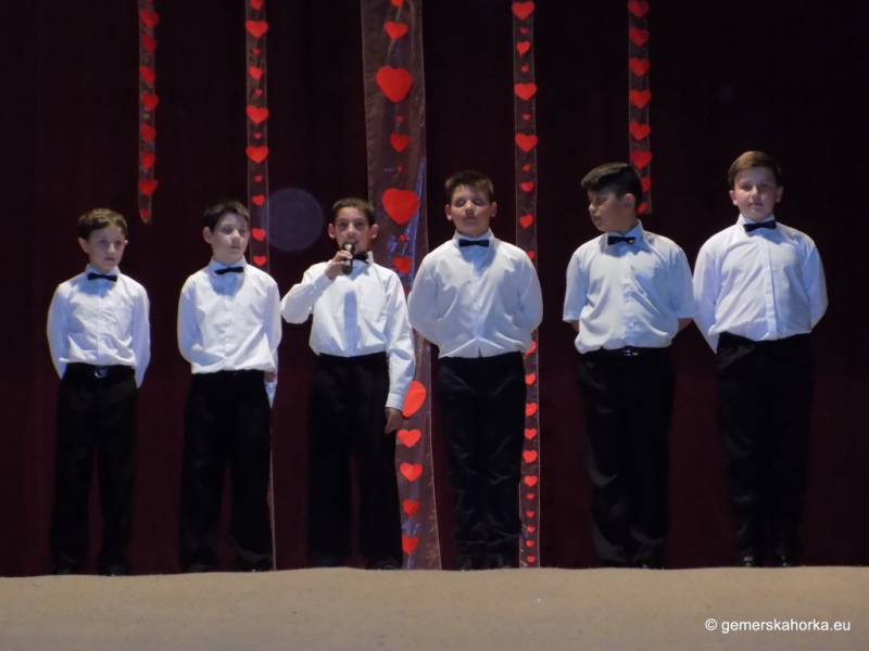 2017/ Anyák Napja - Deň matiek