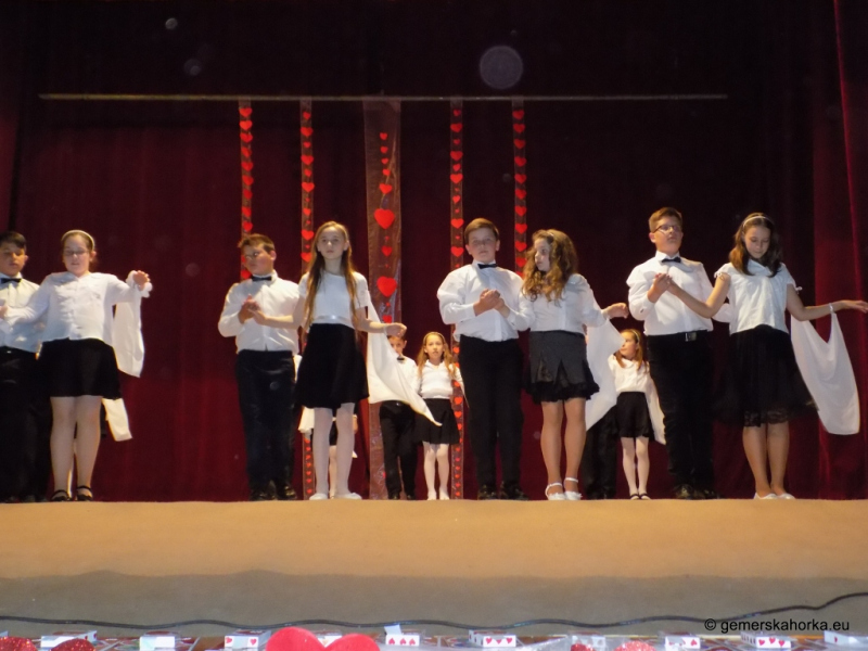 2017/ Anyák Napja - Deň matiek