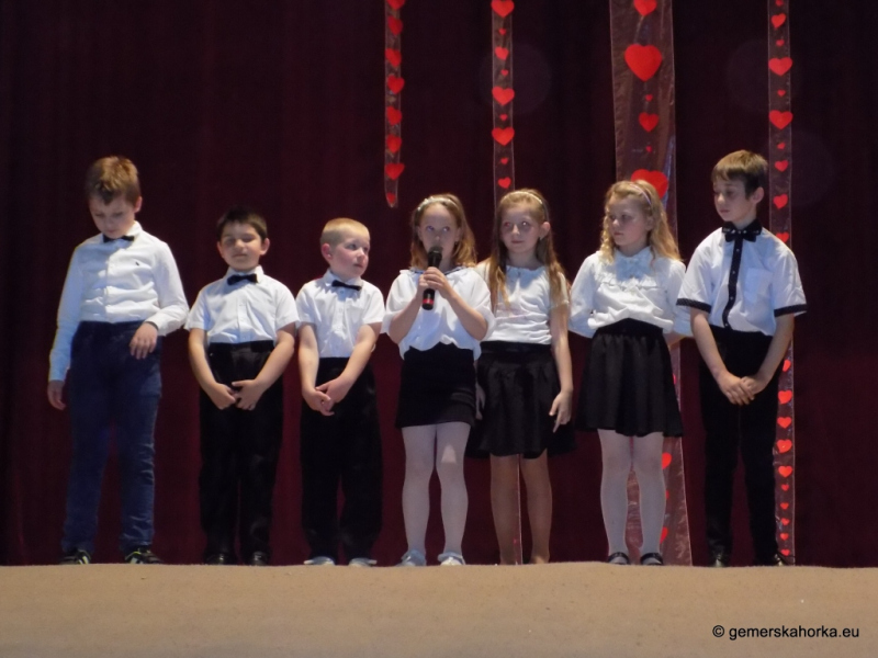 2017/ Anyák Napja - Deň matiek