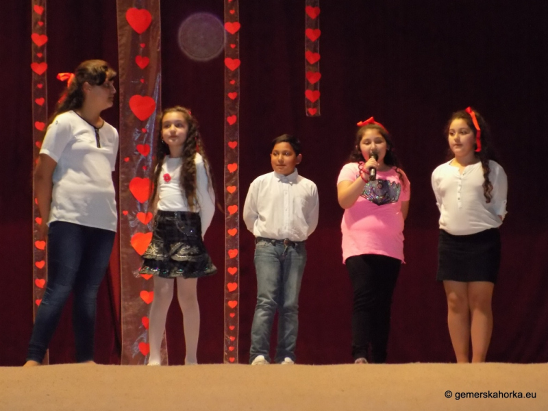 2017/ Anyák Napja - Deň matiek