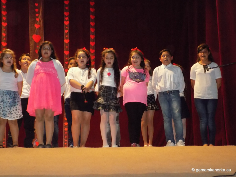 2017/ Anyák Napja - Deň matiek