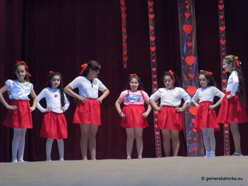 2017/ Anyák Napja - Deň matiek