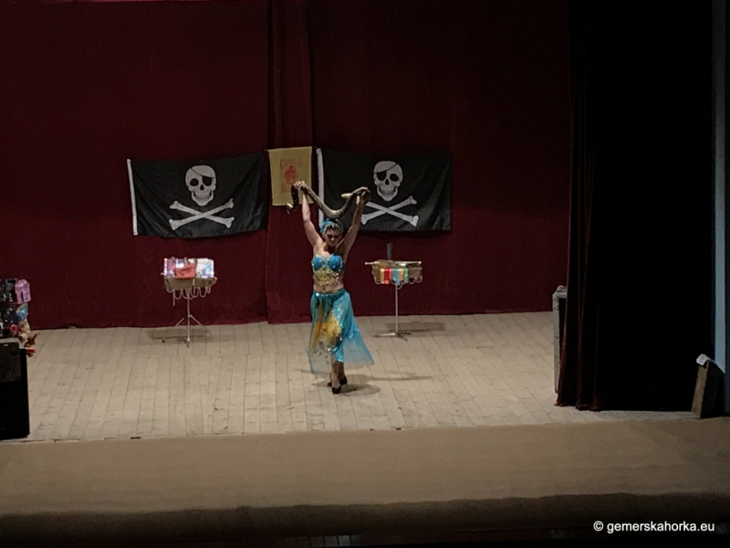 2017/ Cirkusz - Cirkus