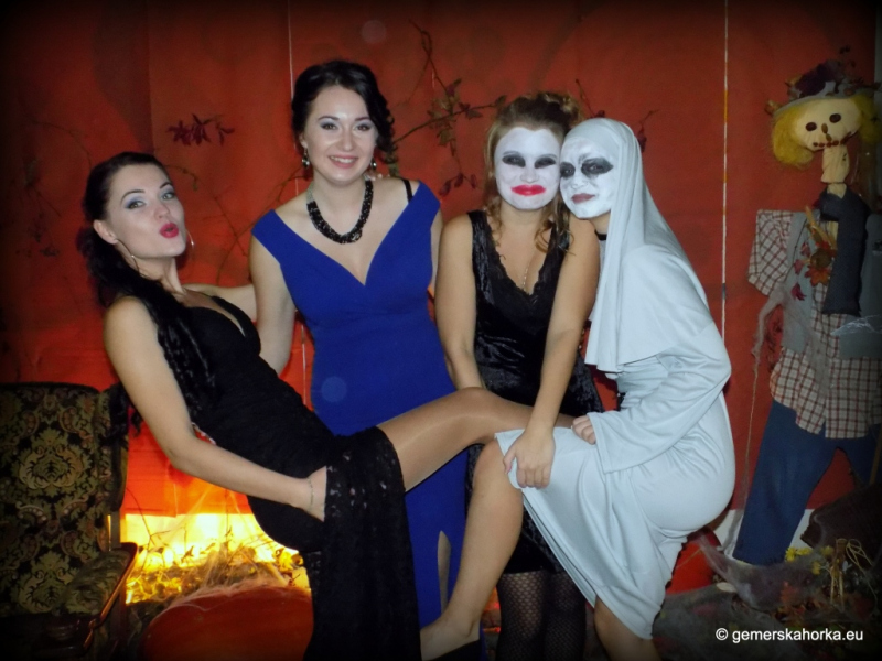 2017/ HALLOWEEN bál-ples