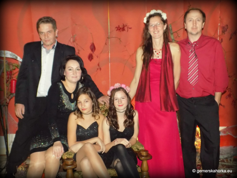 2017/ HALLOWEEN bál-ples