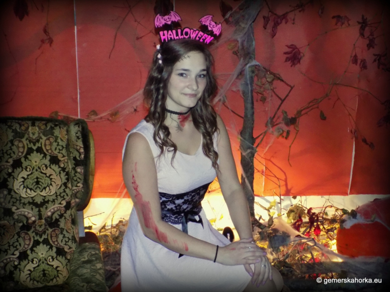 2017/ HALLOWEEN bál-ples