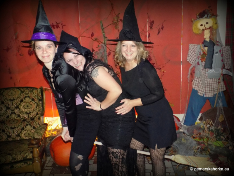 2017/ HALLOWEEN bál-ples