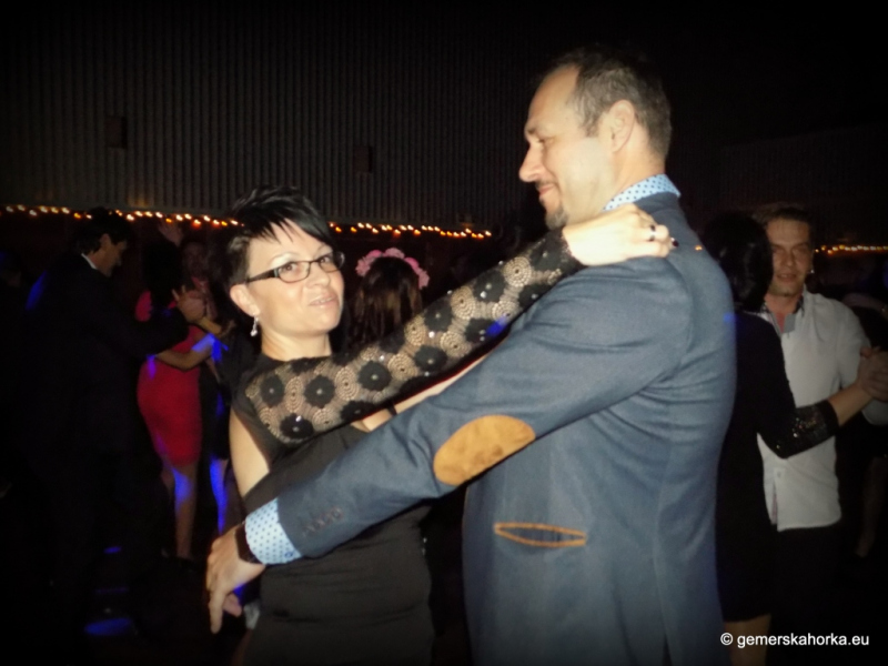 2017/ HALLOWEEN bál-ples