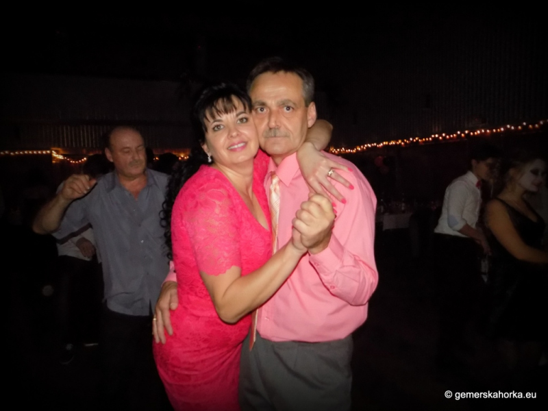 2017/ HALLOWEEN bál-ples