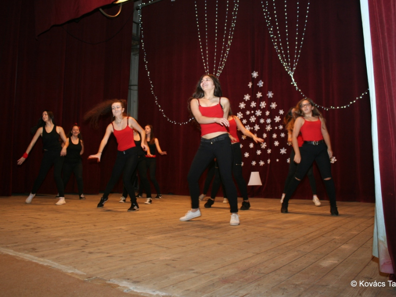 2017/ Napsugár / Karácsonyi esztrád - Vianočná estráda