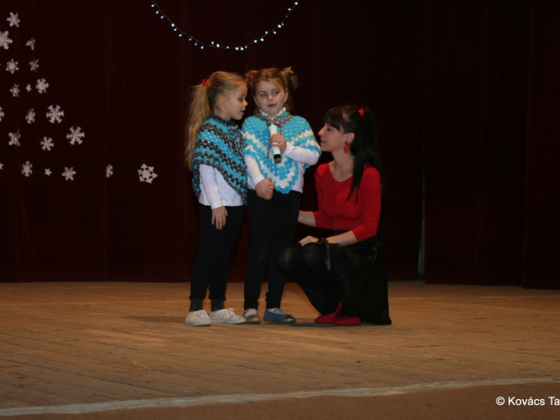 2017/ Napsugár / Karácsonyi esztrád - Vianočná estráda