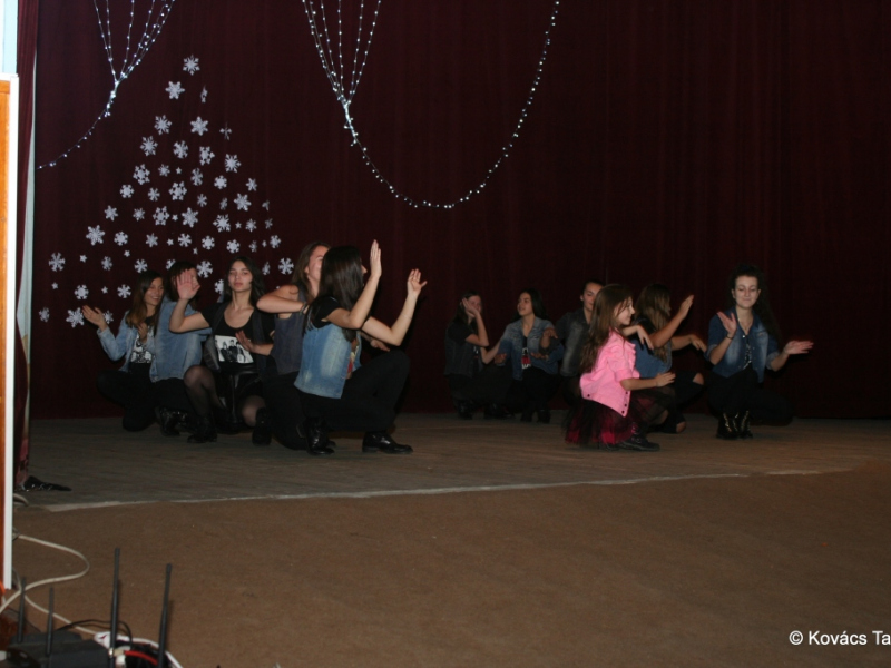 2017/ Napsugár / Karácsonyi esztrád - Vianočná estráda