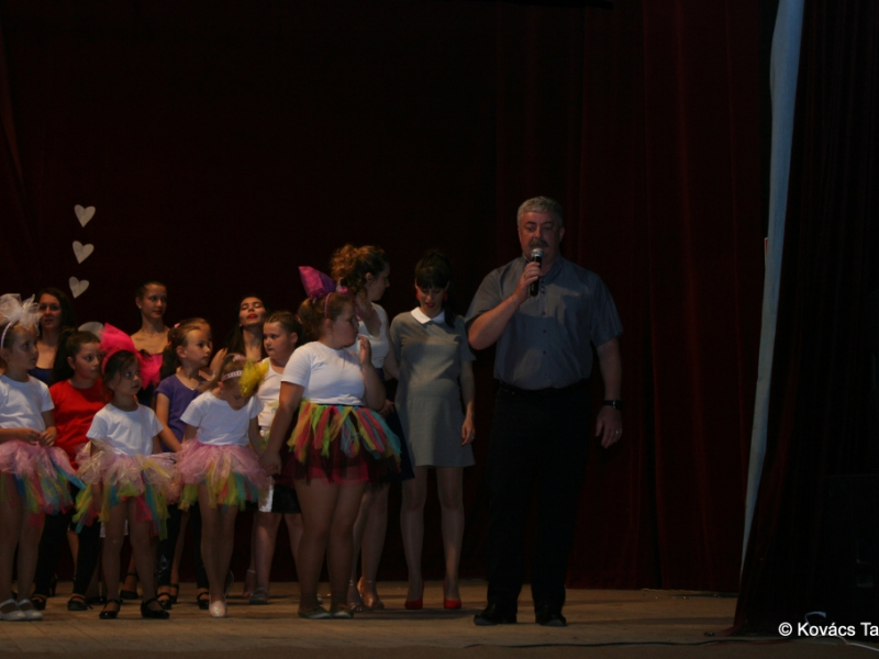 2018/ Anyák napja - Deň matiek / Napsugár