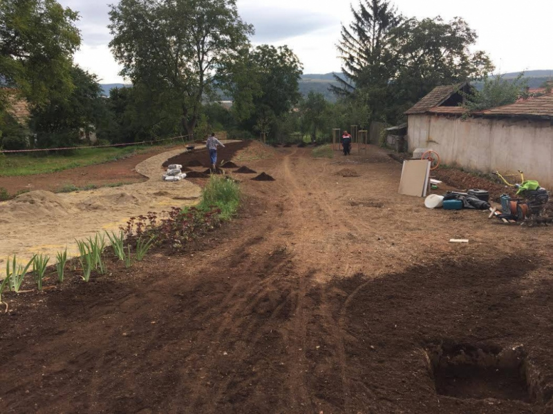 Projekty / Oddychová zóna v centre obce