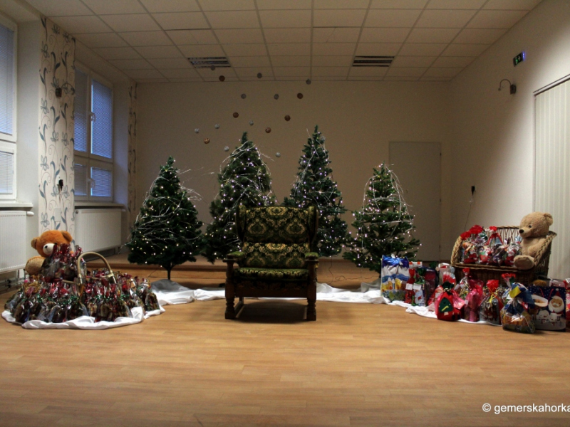 2018/ Mikuláš - Mikulás