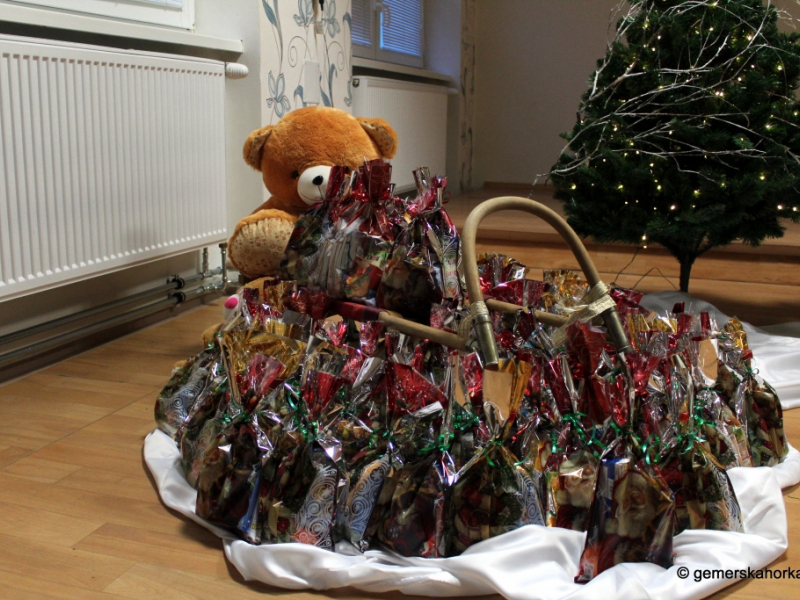 2018/ Mikuláš - Mikulás