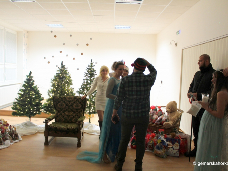 2018/ Mikuláš - Mikulás