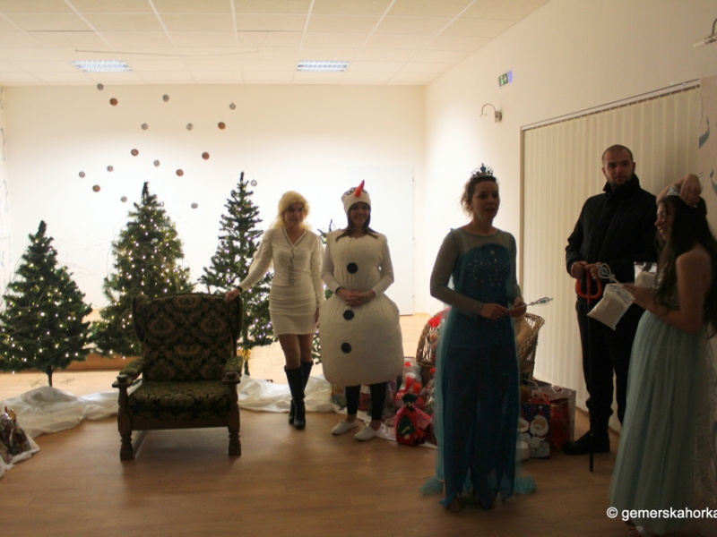 2018/ Mikuláš - Mikulás