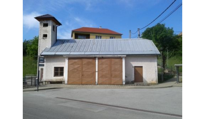 Fotka - Megkezdődött a tűzoltószertár felújítása